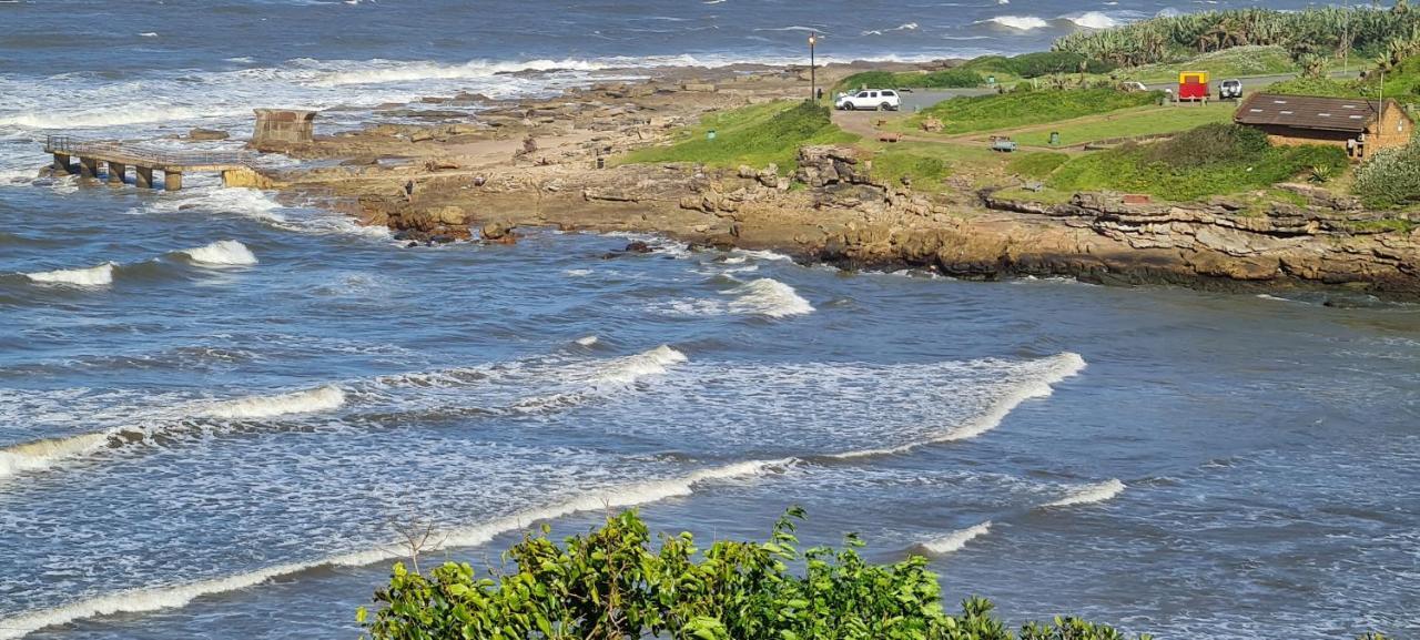 Апартаменты Aride 4 Awesome View Of Uvongo Main Swimming Beach From Communal Braai Area Маргит Экстерьер фото