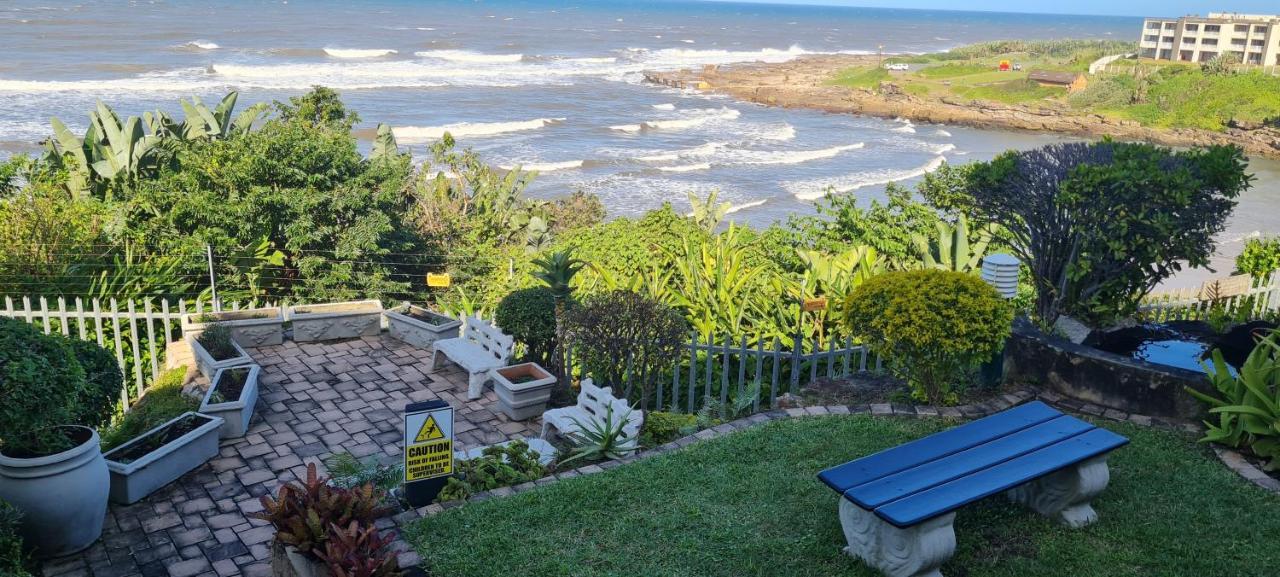 Aride 4 Awesome View Of Uvongo Main Swimming Beach From Communal Braai Area Маргит Экстерьер фото