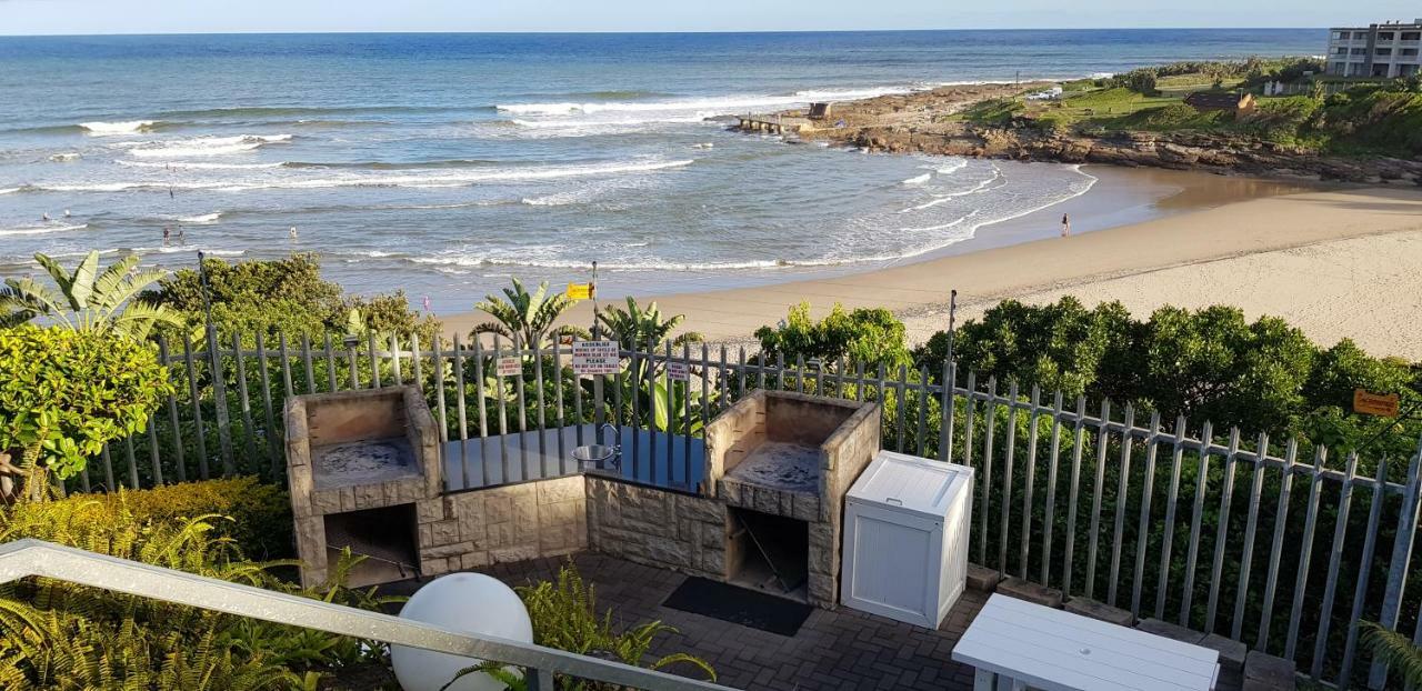 Апартаменты Aride 4 Awesome View Of Uvongo Main Swimming Beach From Communal Braai Area Маргит Экстерьер фото